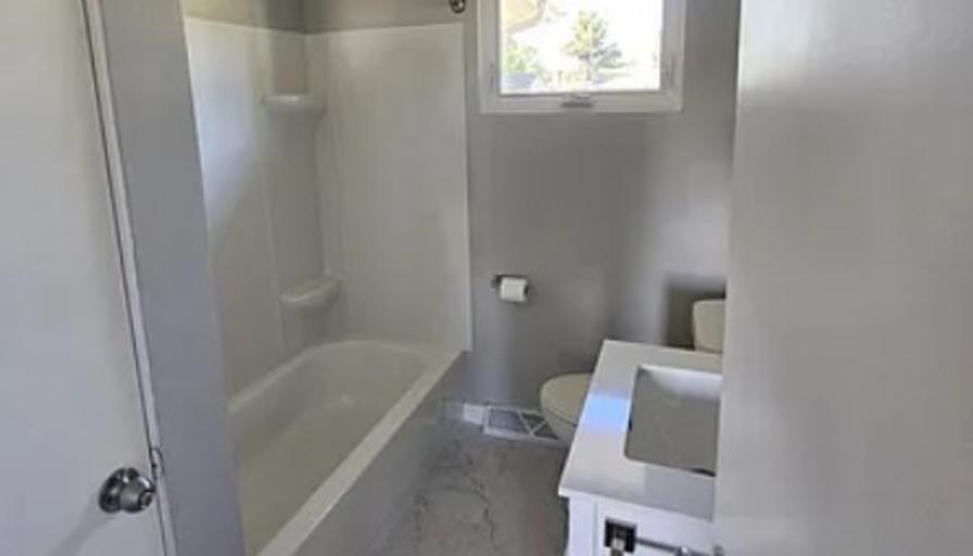 scott mark's room