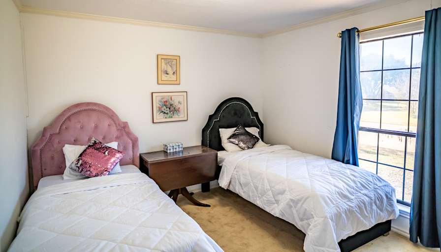 Gul's room