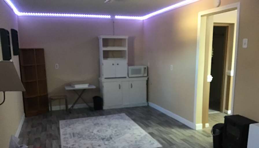 Linda's room