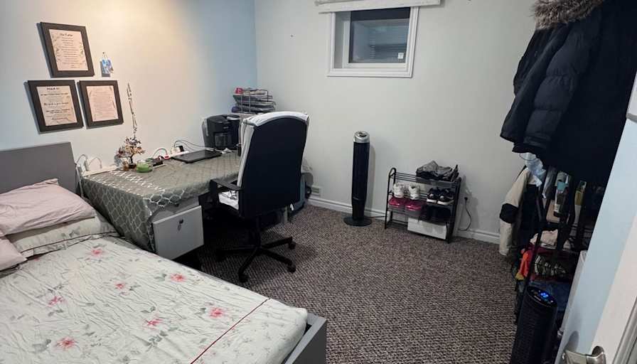 shovon ghosh's room