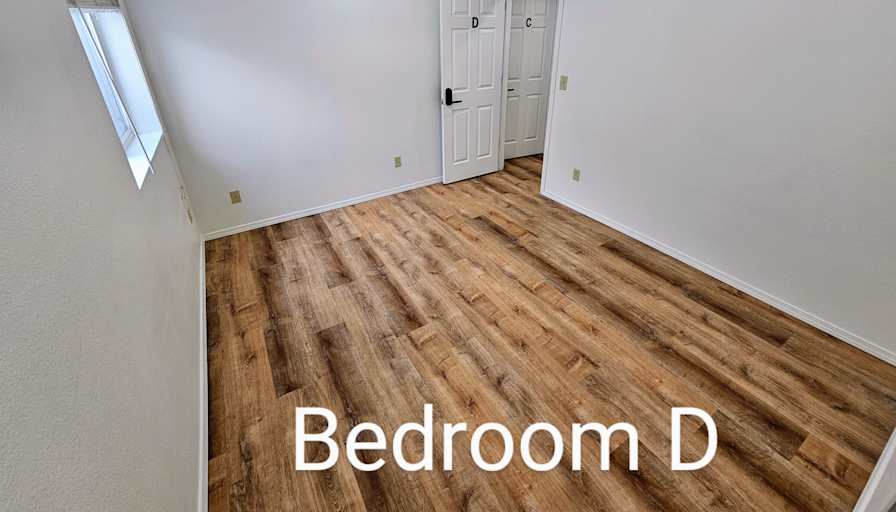 HomeCrew's room