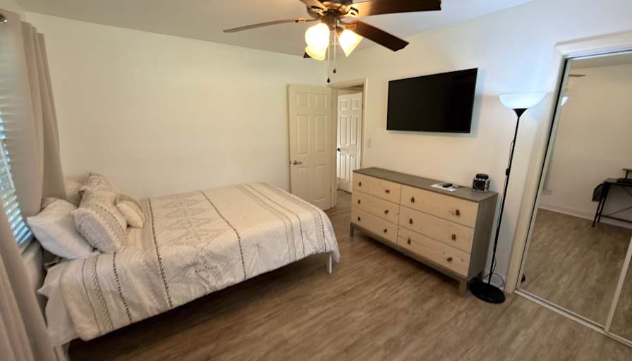 Mark's room
