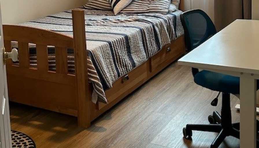 Alexandre Moricz's room