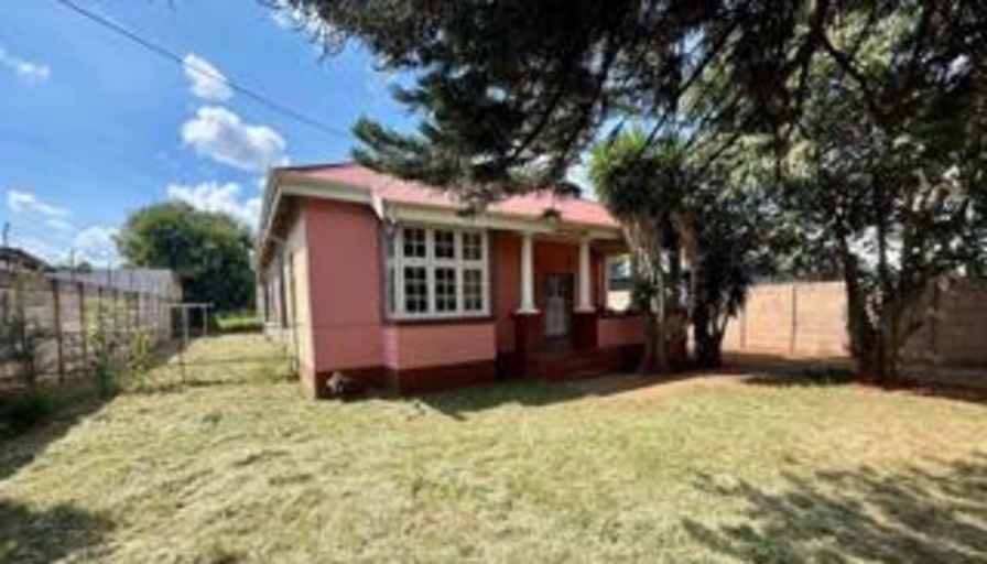 Tshikani's room