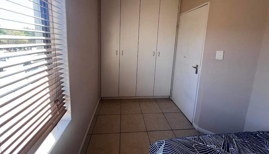 Monique-Lee's room