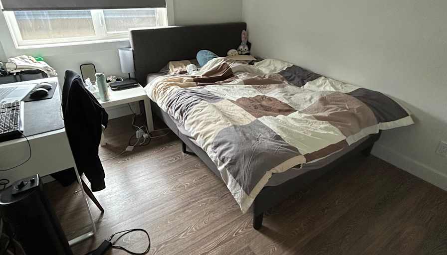 Kiki's room