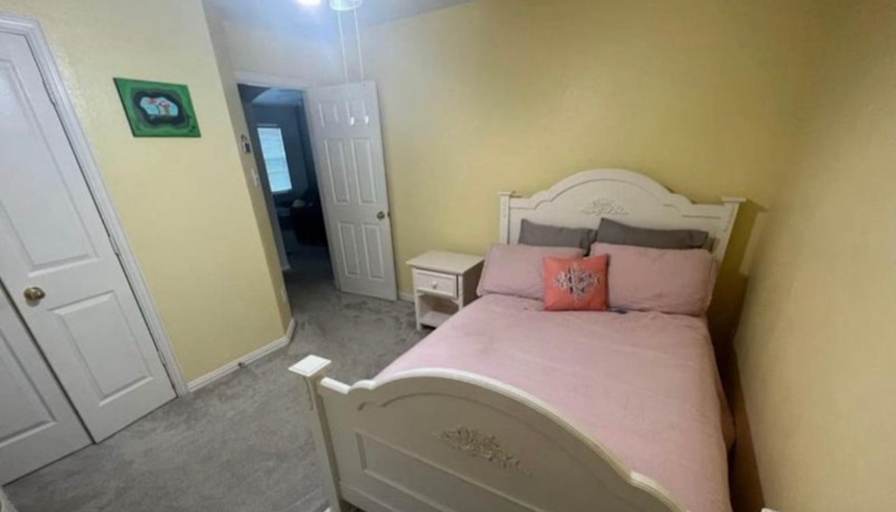 Naila's room