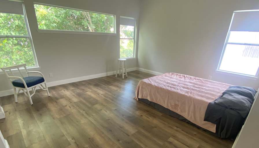 Jennifer's room
