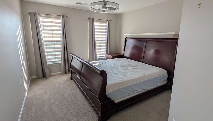Erik's room