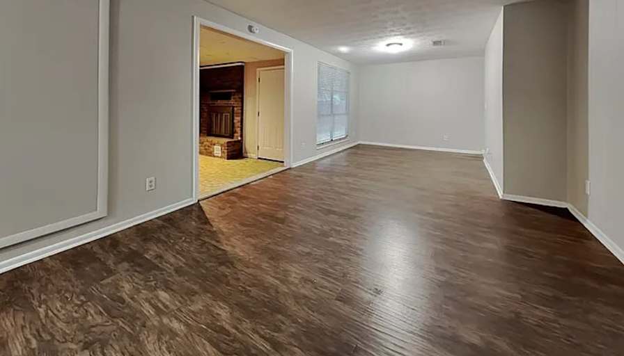 Thomas's room