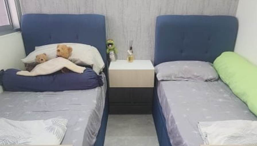 David Danille Poh's room