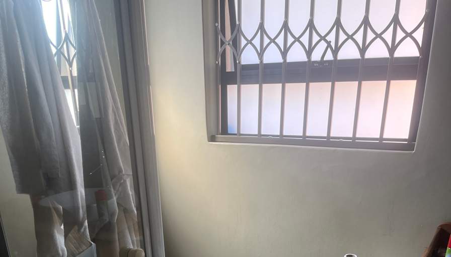 Tobie's room