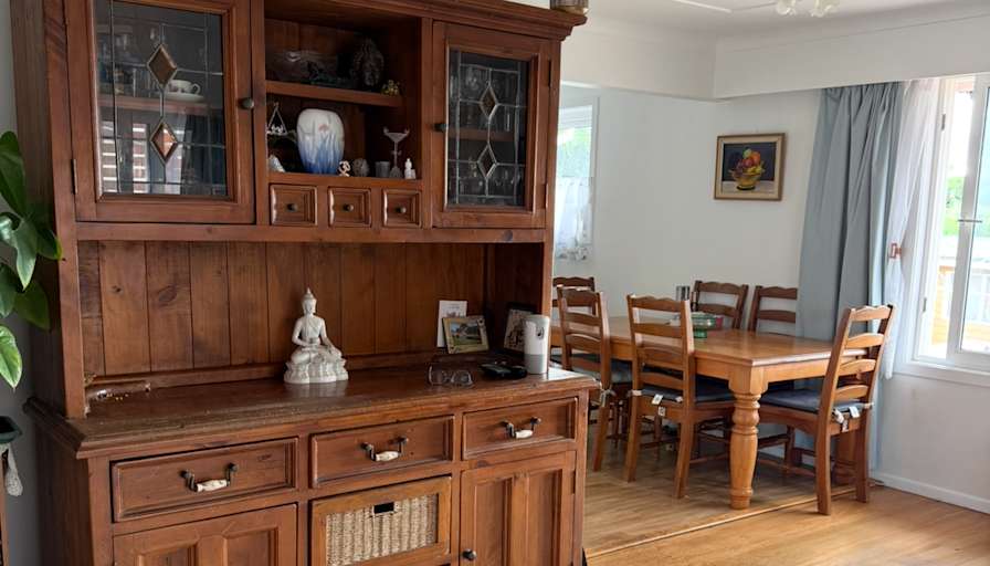 Suvidha Robinson's room
