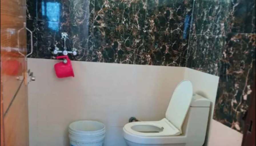Om Chauhan's room