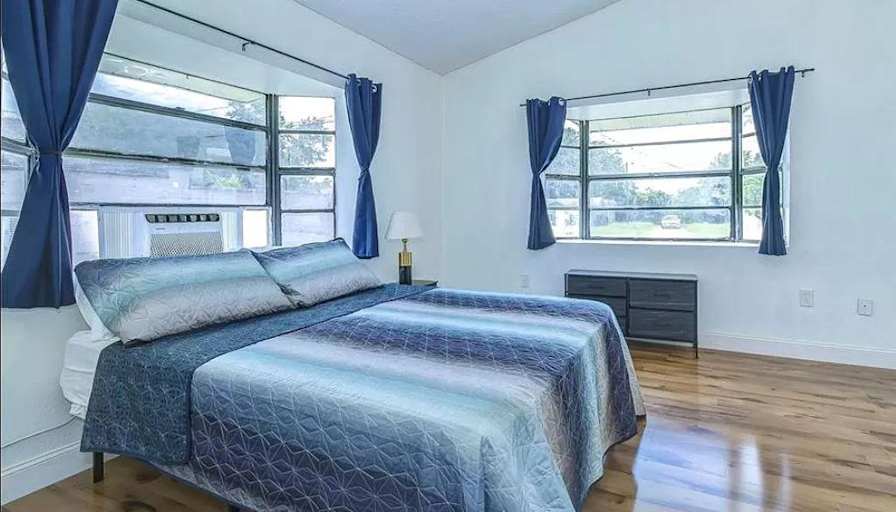 PadSplit's room