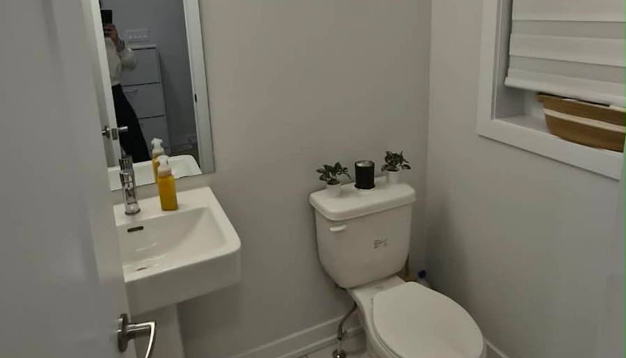 Humberto's room