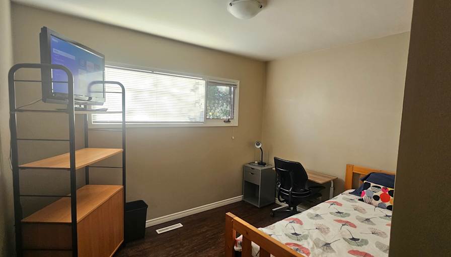 Daniela Sevilla's room