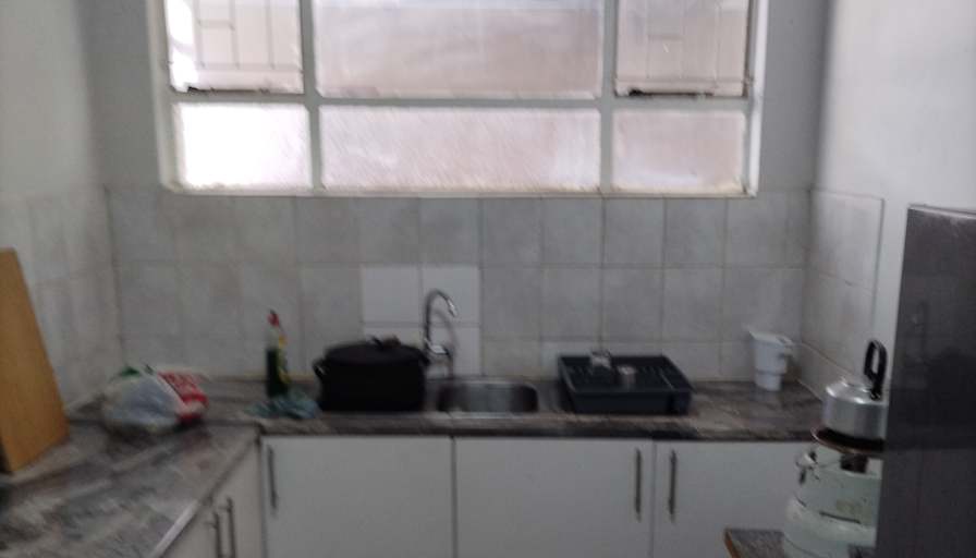 Morne's room