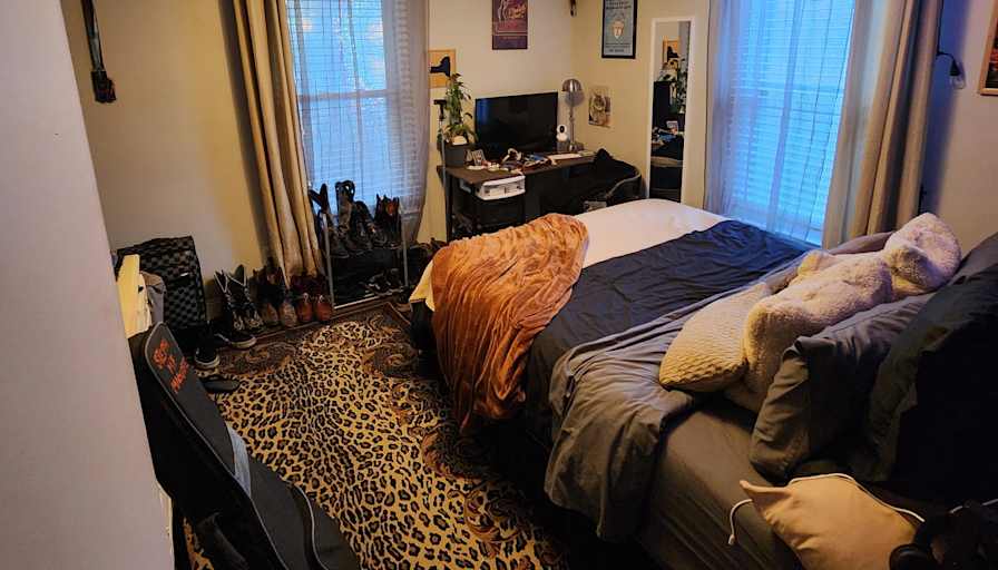 DeA's room