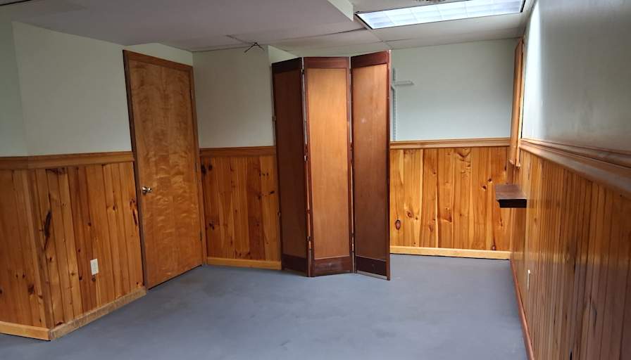 Eunice M Pearson's room