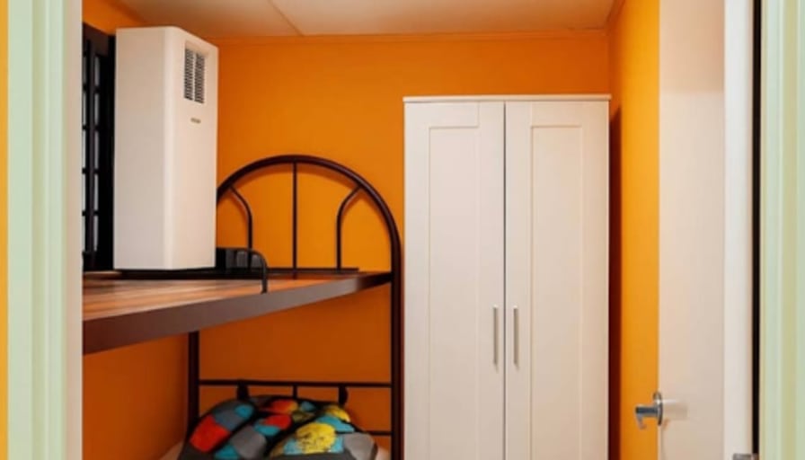 Mr Lee 李先生's room