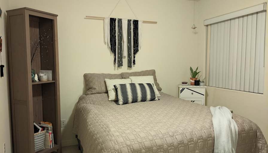 Lili's room