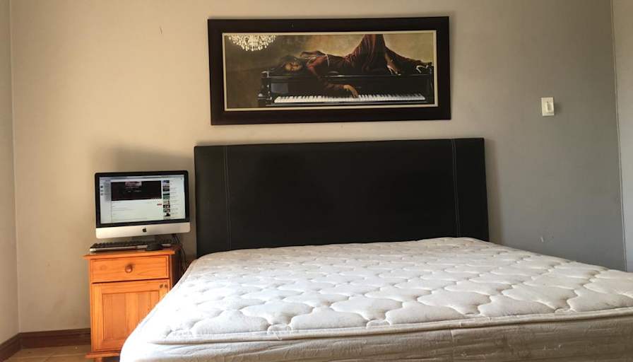 Kelly Mokah's room