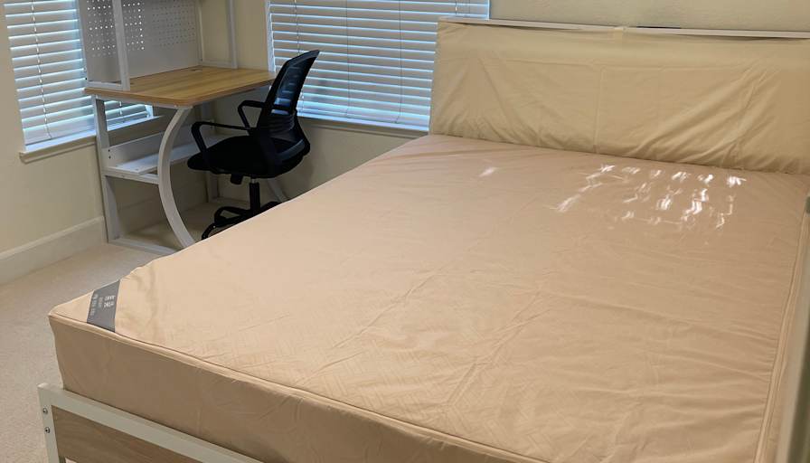 Kelly's room
