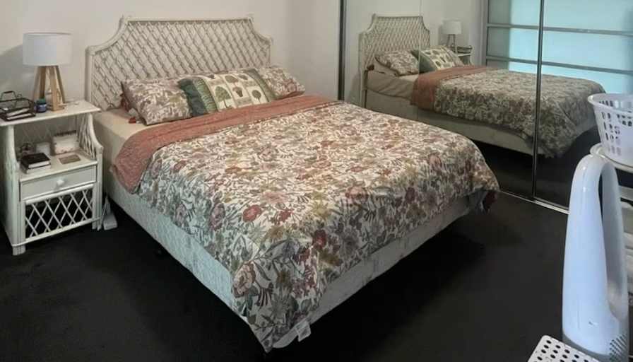 Lauren's room