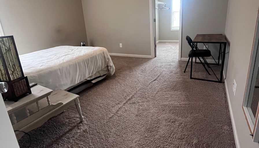 Lisete S's room