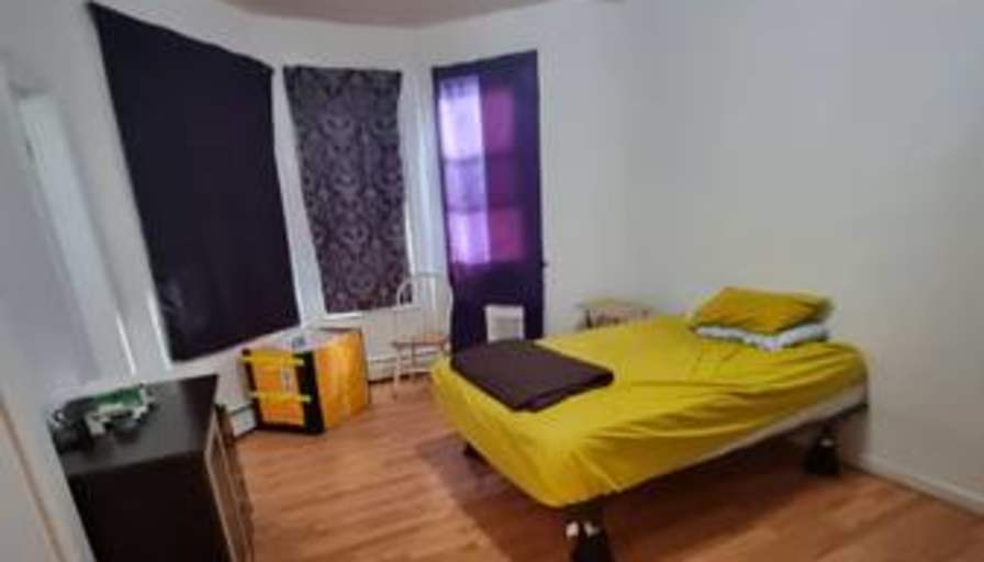 Shirley's room