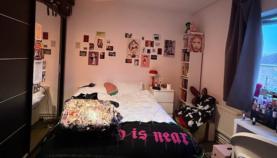 Amelia's room