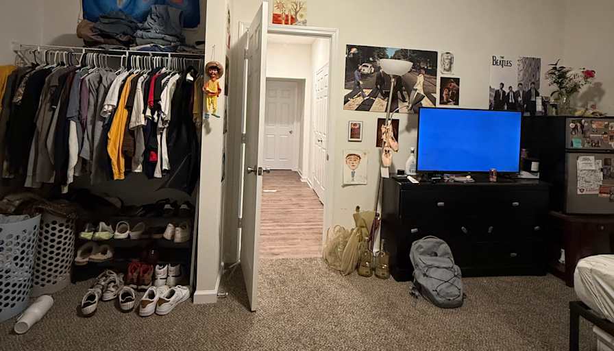 Kelsea's room