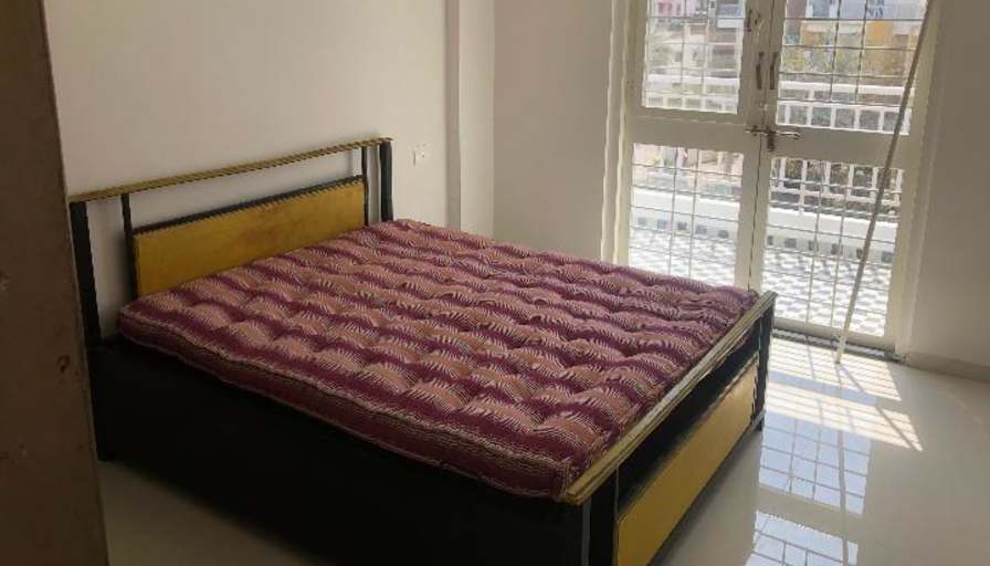 Pushkar's room