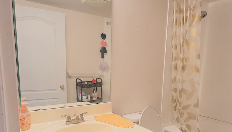 Shafaq's room