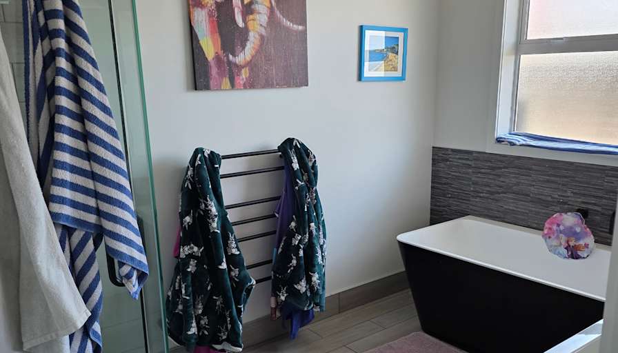 Sandro's room