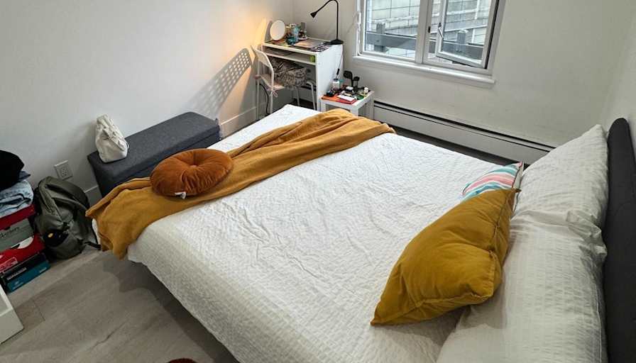 Van House's room
