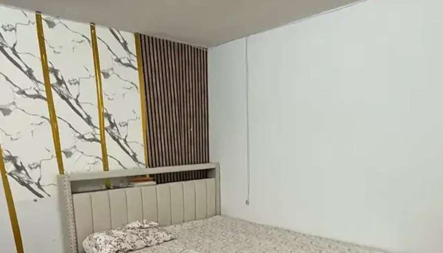 Locantoris's room