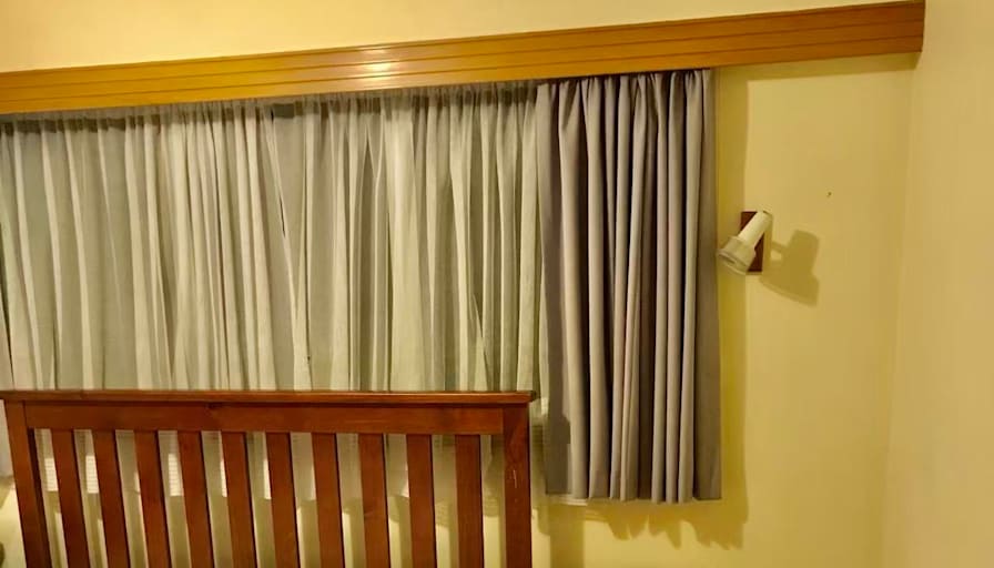 paul's room