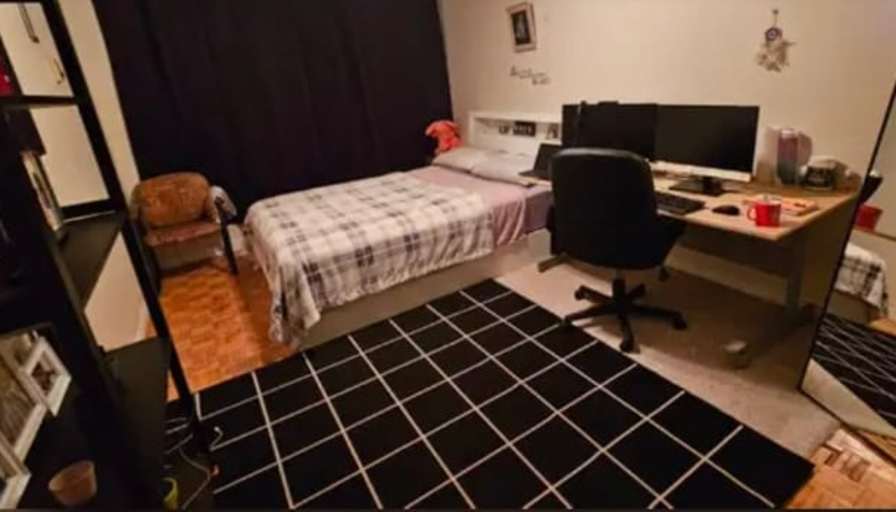 SOONHEE's room