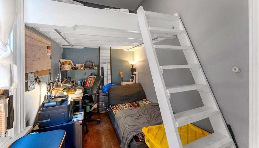 Mark's room