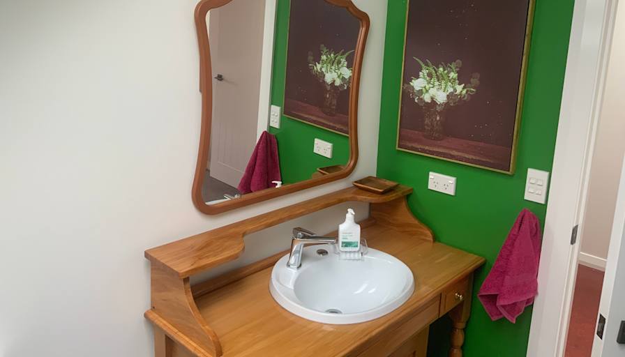 Jodi's room