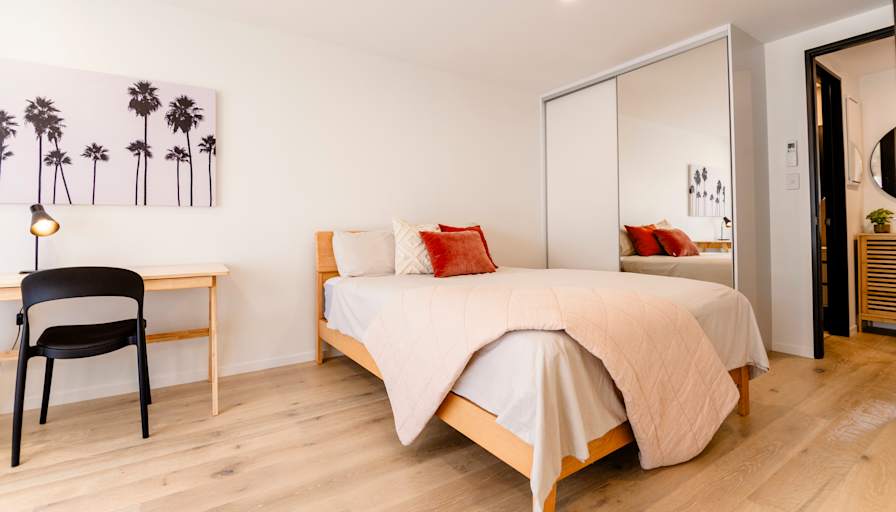 Ateria's room