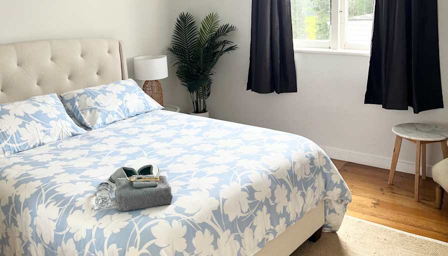 Donna's room