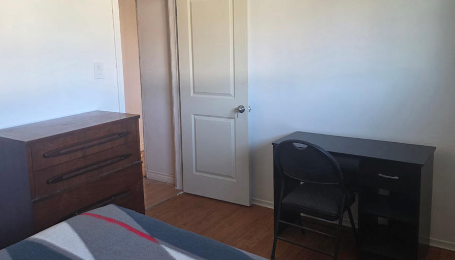 JUANITA MALDONADO's room
