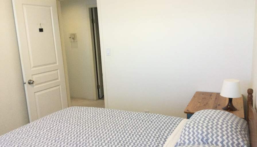 Cléo and Carl's room