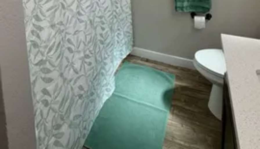Affordable Room for Rent's room