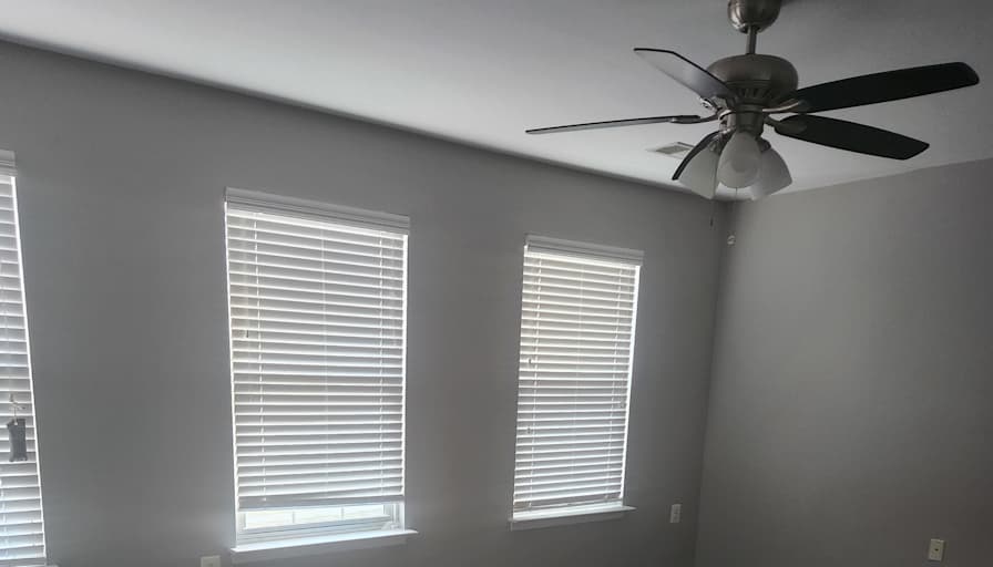 Ashlyn Fejes's room