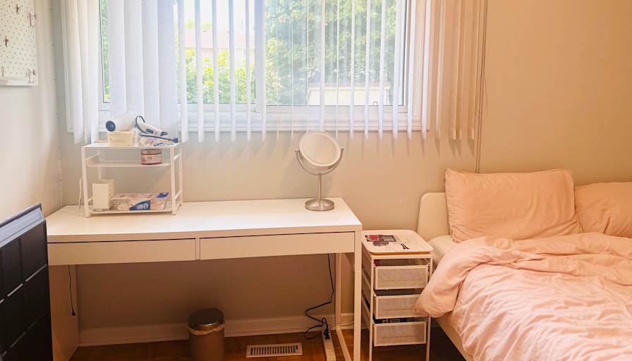 Ivy's room