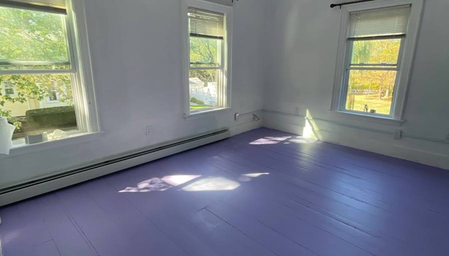 Caroline's room